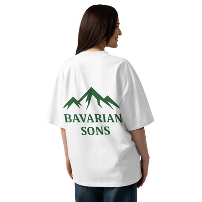 Bavarian Sons Damen Oversized T-Shirt in Weiss mit Bavarian-Sons-Design auf der Rückseite