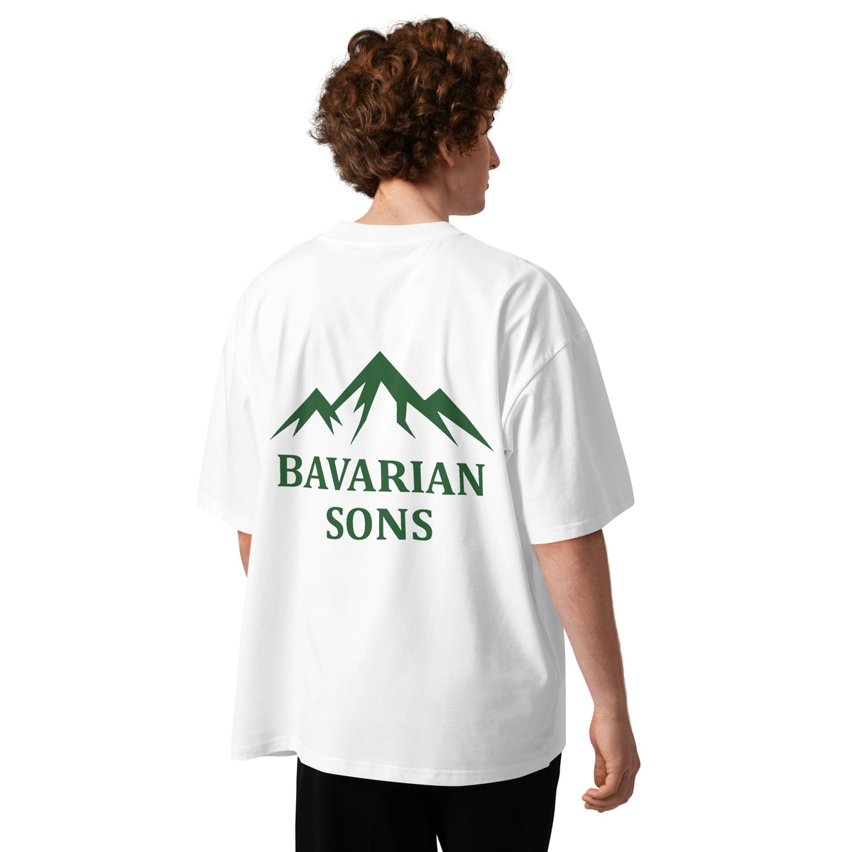 Bavarian Sons Herren Oversized T-Shirt in Weiß mit Bavarian-Sons-Design auf der Rückseite