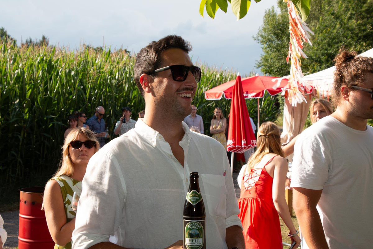 Bavarian Sons Bayerisches Helles bei einem Festival und Event